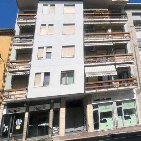 Nel Cuore Di - Box Privato Lägenhet